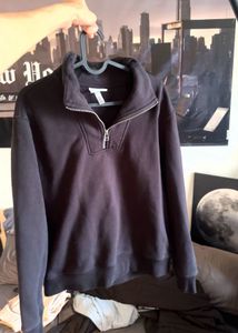 H&amp;M Black Pullover Sweater