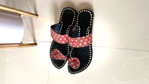 Black Jaipuri Kolhapuri Chappals with Red Block Pr