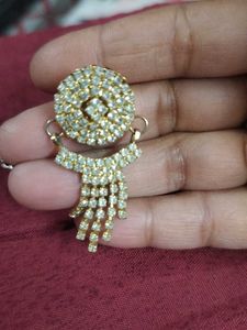 Sparkling Maang Tikka