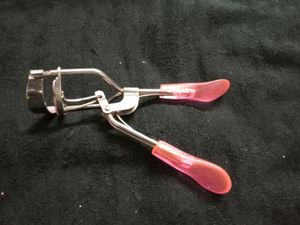 Eye Plucker