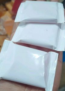 100 pieces Of Sheabutter Hotel Soaps@₹400