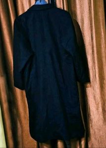 Coat with 2 pockets.Size 44 Inches