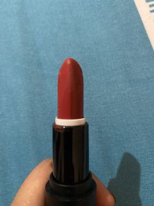 Staze 9to9 Love Tri-angle 3 In 1 Lipstick