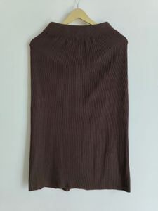 Brown Ribbed Knit Midi Skirt