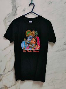 Radhe Krishna SoulSet – T-shirt, Sling &amp; Keyring