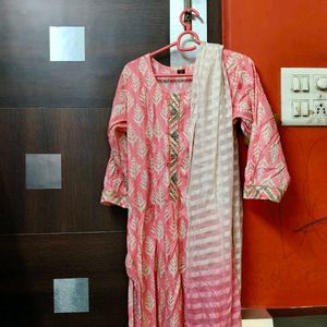 Kurta Pajama Set With Dupatta