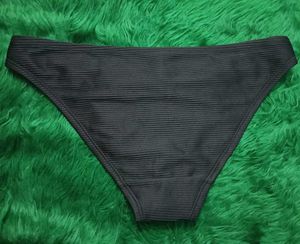 Black Bikini new 🆕 🎀Bottom