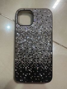 It’s a iPhone 14 Black Cover