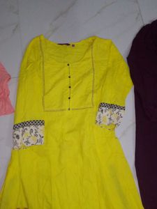 4 Tops Combo 1gift Added