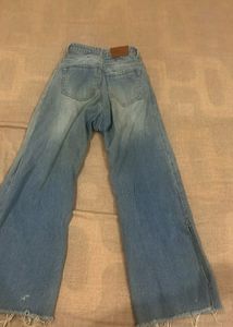 Flared Denim Jeans With Bottom Cut🎀