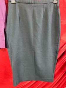 M&amp;S Classic Pencil Skirt