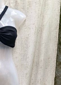 I. Black Ring Detail Bralette