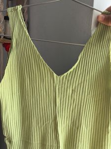 Ribbed V-Neck Tank Top
