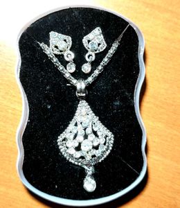 ✅ Brand New Silver Jewellery Set✅