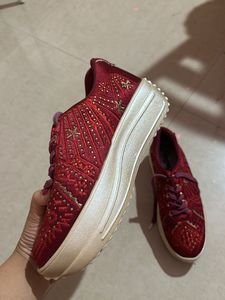 Shoes New Designer Embroidery Sneakers