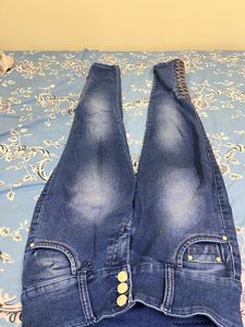 Stylist Faded Jeans