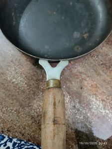 iron kadai with wooden handle Used Cooking Utensil