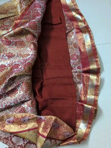 Pattu Look Alike Gown For Chubby Girls