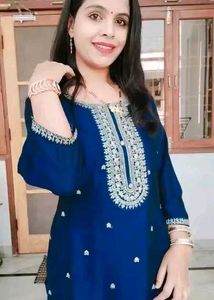 Elegant Embroidered Kurta