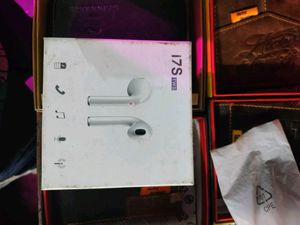is7 Bluetooth Buds