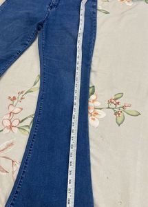Flared Denim Jeans 👖