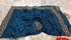 Elegant Teal Saree with Blouse