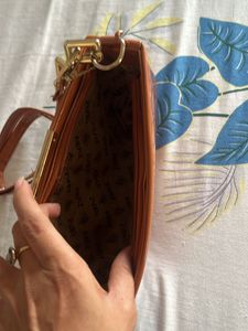 Shoulders Bag