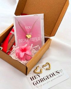 Gift Hampers For Her
