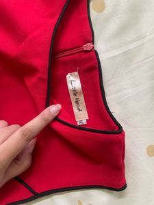Chic Red Sheath Dress