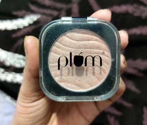 Plum highlighter
