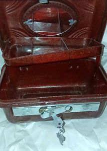 Vintage Brown Jewelry Box