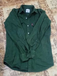 Dark Green Levi&#39;s Shirt