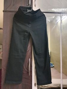 Boyfriend Jeans Only For 250