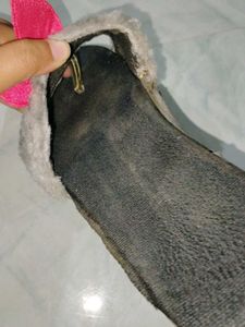 slippers