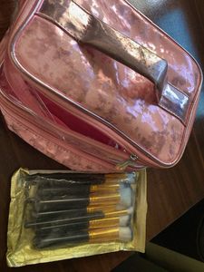 Makeup Brush Set with Case