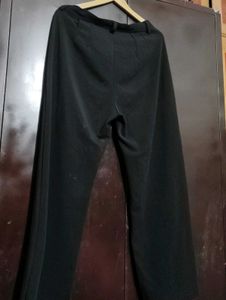 Black⚫ Trouser Pant For 32 Waist