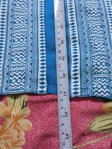 Avaasa Kurta