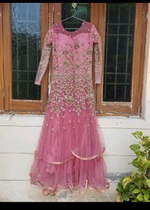 Elegant Pink Embroidered Gown💥