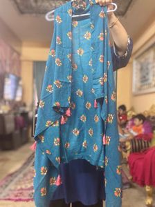 Knee Length Ethnic Shrug Sleeveless ,Floral Tassel