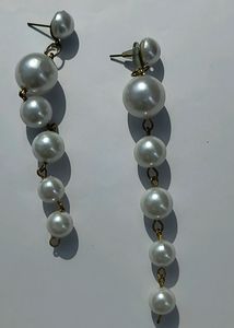 Pearl Earing