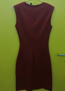 H&amp;M Maroon Chic Bodycon Dress