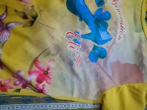 Multi Yellow Sweatshirt For Women In Xl Size