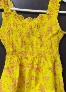 Combo Of 2 Tops , Rarely Used, Beautiful Looking