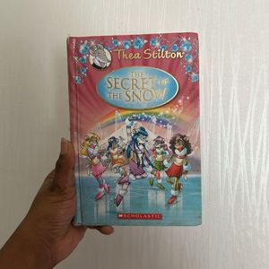 Thea Stilton: Secret Of The Snow [HARDCOVER]