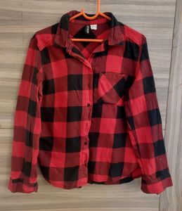 H&M Red & Black Flannel Button Up Shirt