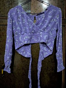 Butterfly Print  levender Crop Top