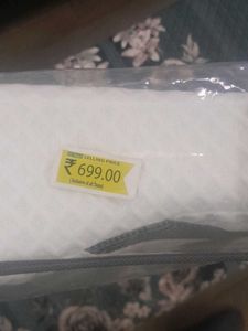 Memory Foam Pillow - New in Package!