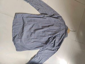 Uniqlo Shirt