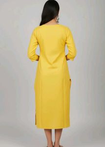 Elegant Yellow Embroidered Kurta
