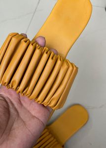 Women Flat